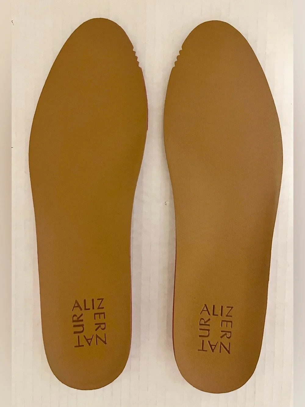 Naturalizer karis suede